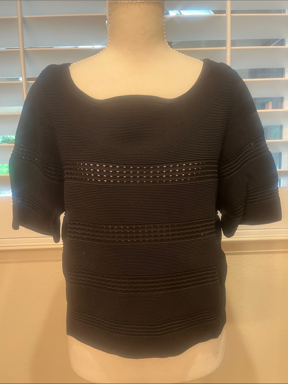White House Black Market Black Textured Knit Short Sleeve Top